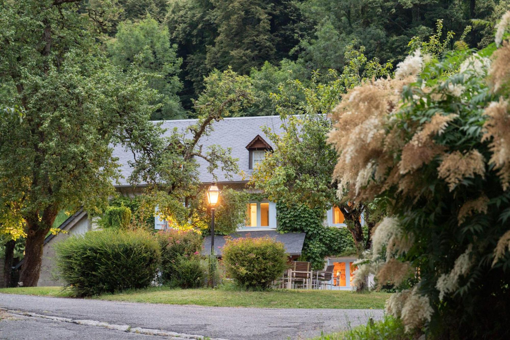 Domaine De Ramonjuan Otel Bagnères-de-Bigorre Dış mekan fotoğraf
