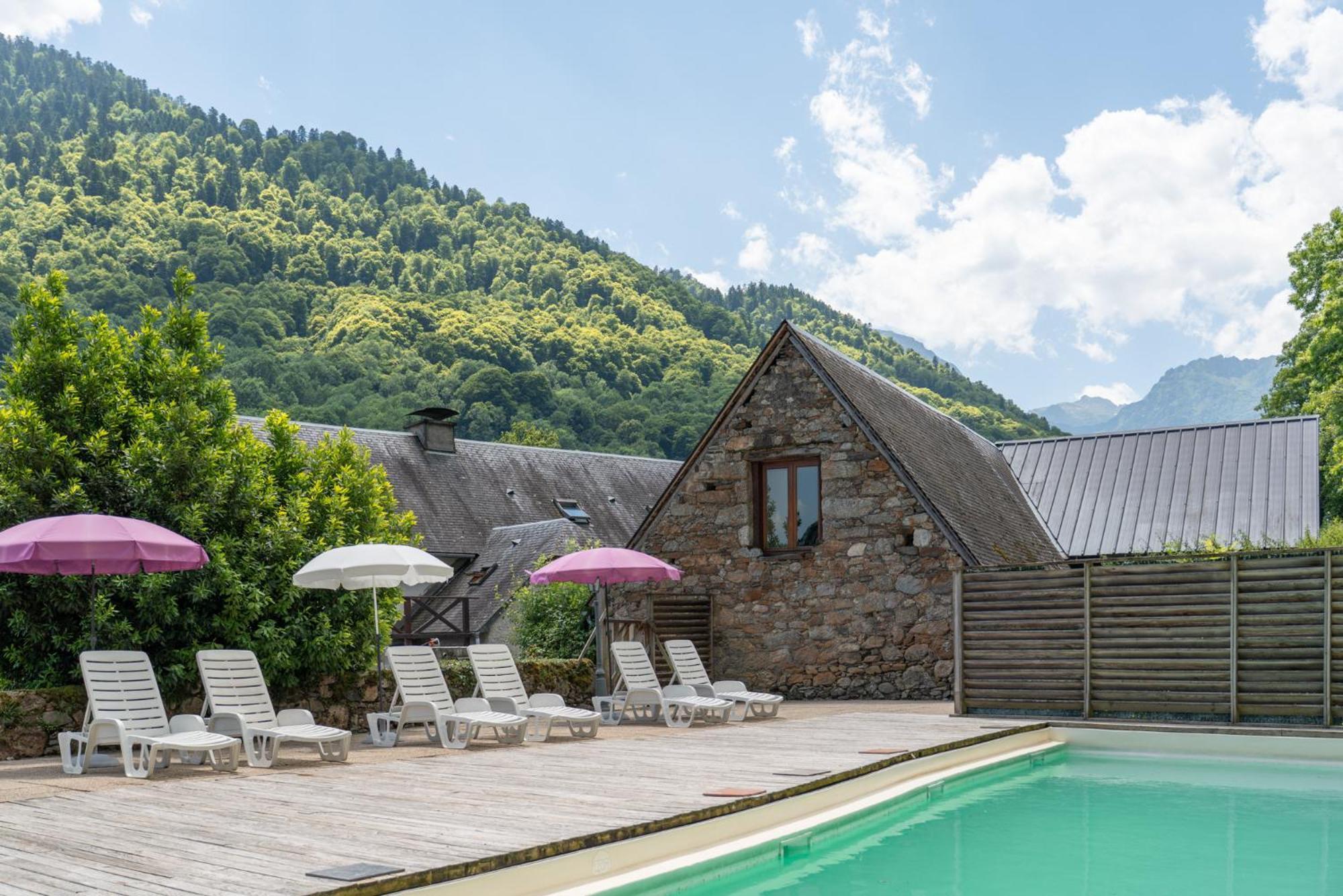 Domaine De Ramonjuan Otel Bagnères-de-Bigorre Dış mekan fotoğraf